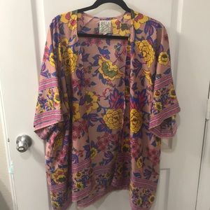Billabong Boho Floral Kimono Size: Small